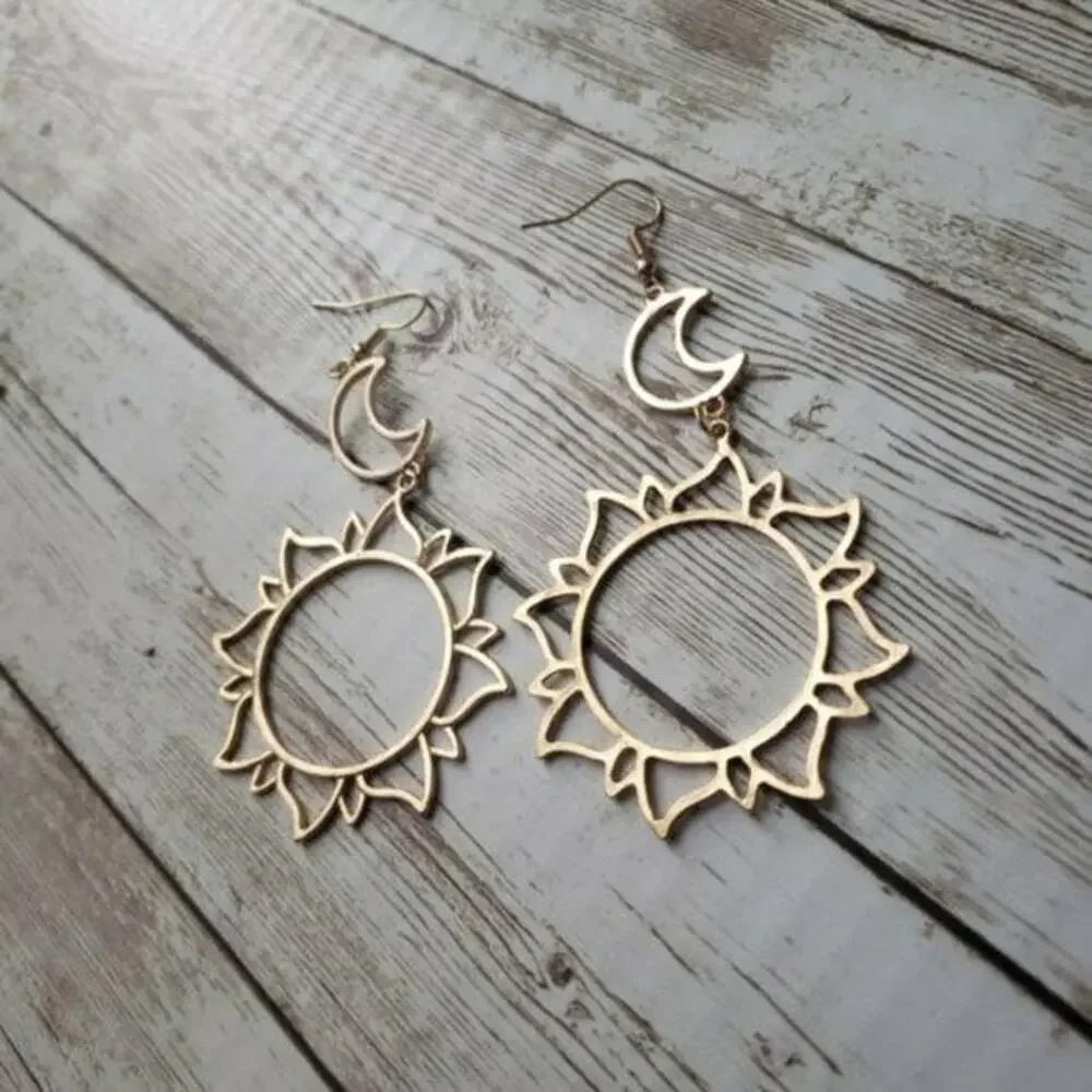 Large Statement Gold Tone Sun Dangle Earrings - New
